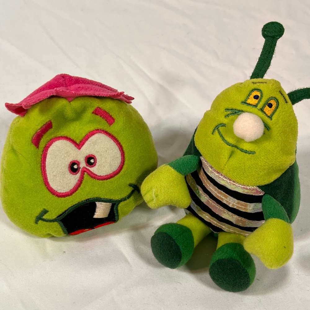 Lot Of 2 Silly Slammers 90s Green Bee STING Beanbag #60 & #28 Yada No Sound.